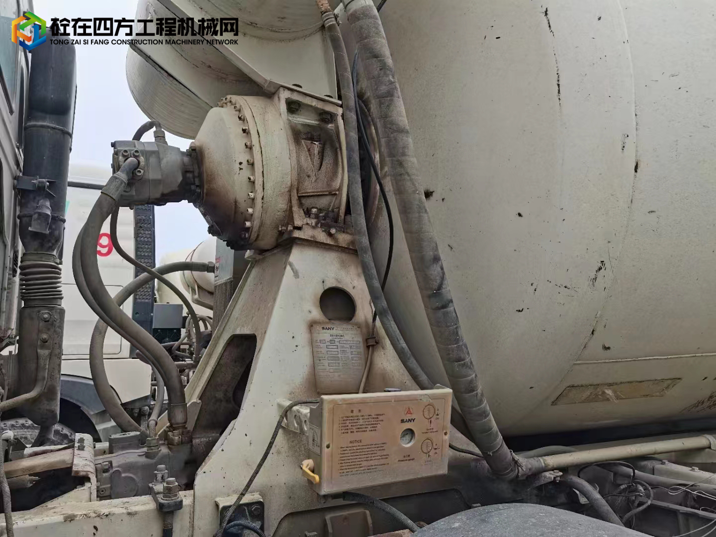 https://images.tongzsf.com/tong/truck_machine/20221009/1634225c046eb3.jpg