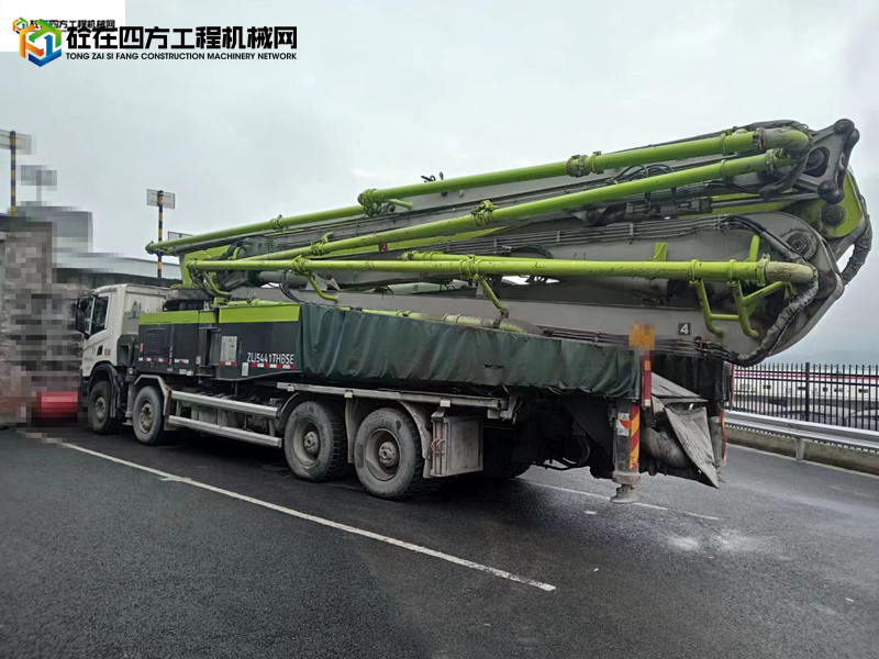 https://images.tongzsf.com/tong/truck_machine/20221009/163424448f0c20.jpg