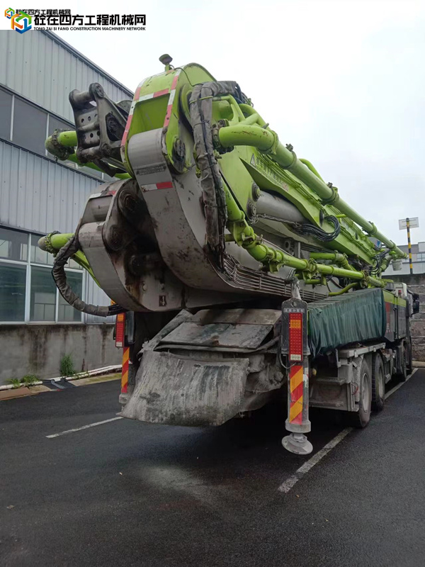 https://images.tongzsf.com/tong/truck_machine/20221009/16342444f4a995.jpg