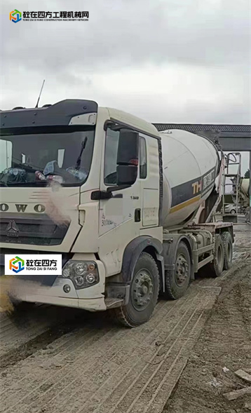 https://images.tongzsf.com/tong/truck_machine/20221009/16342464774176.jpg