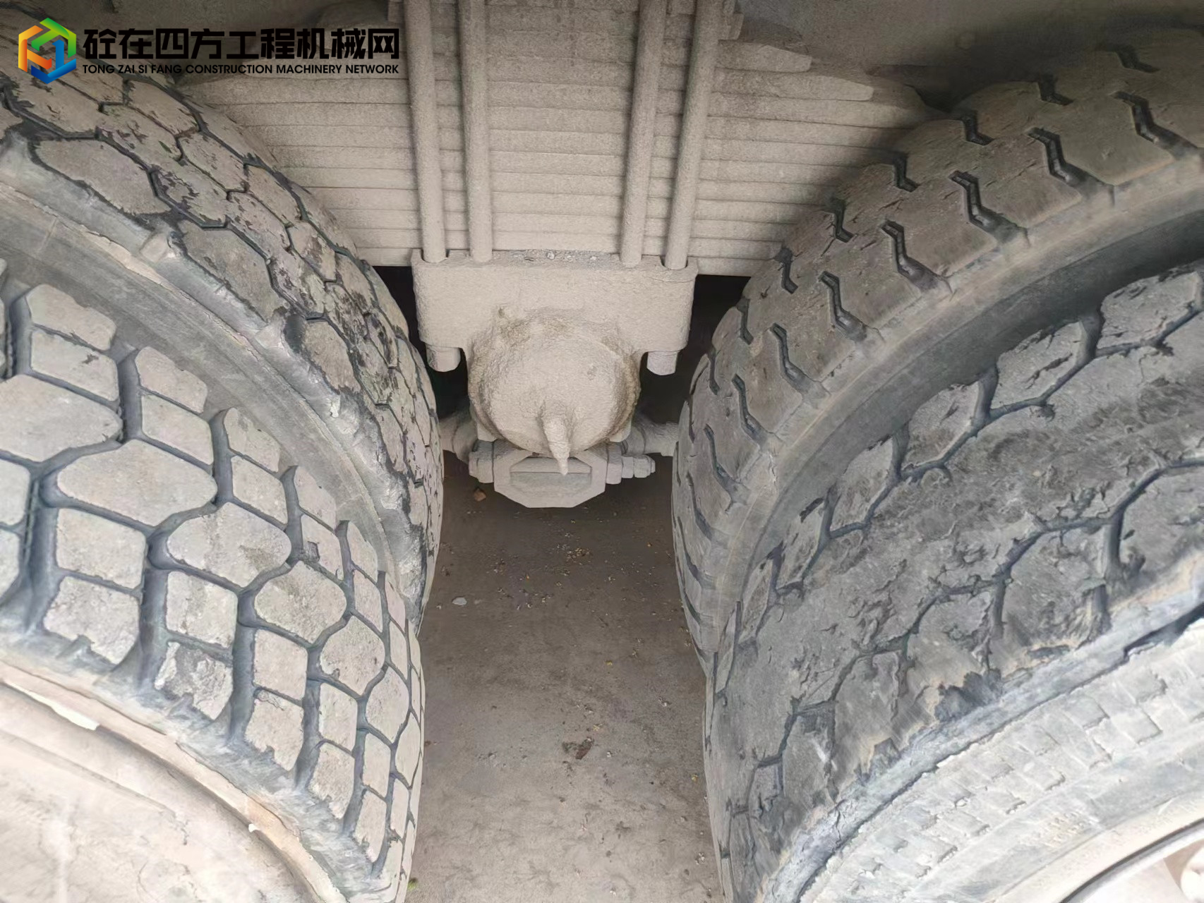 https://images.tongzsf.com/tong/truck_machine/20221009/16342663b166e2.jpg