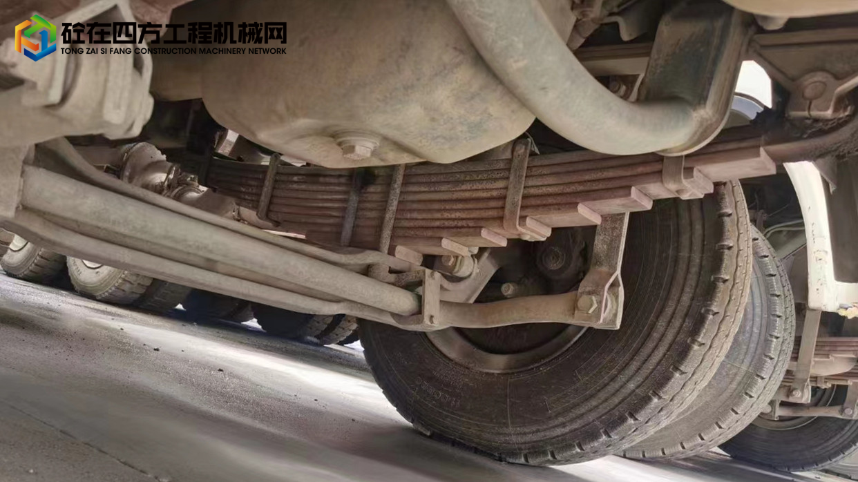 https://images.tongzsf.com/tong/truck_machine/20221009/163428b47d742a.jpg