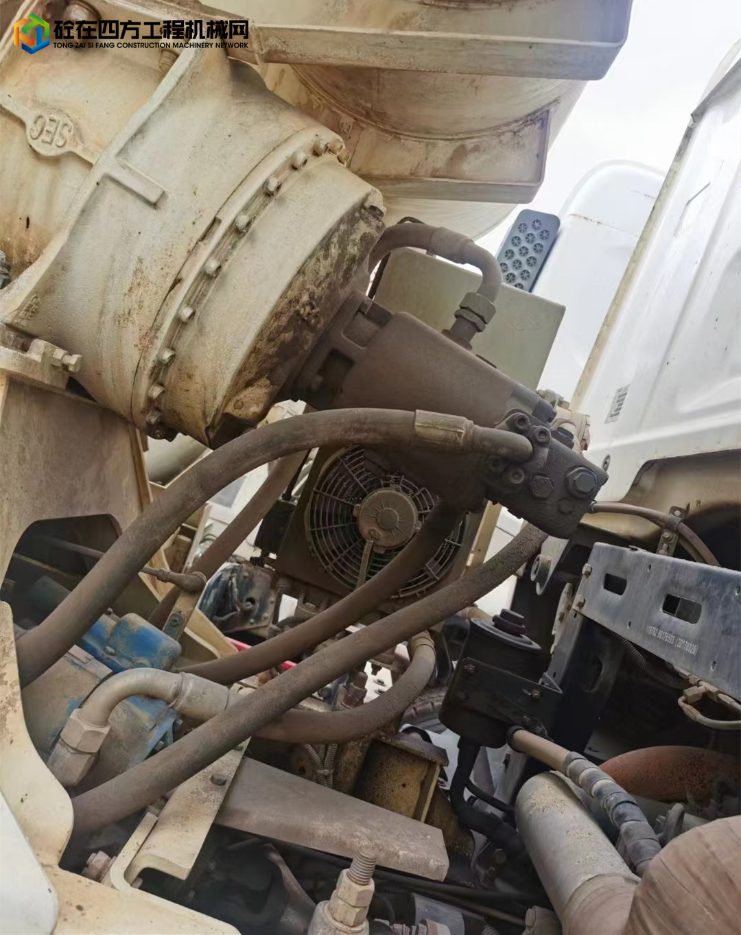 https://images.tongzsf.com/tong/truck_machine/20221009/163428b4879530.jpg