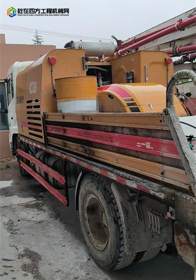 https://images.tongzsf.com/tong/truck_machine/20221010/16343783c3e8dd.jpg
