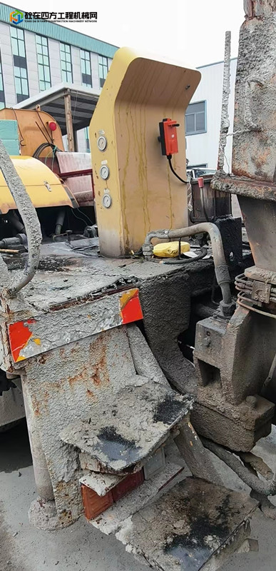 https://images.tongzsf.com/tong/truck_machine/20221010/16343783ce0122.jpg