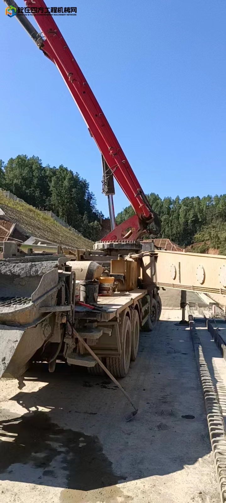 https://images.tongzsf.com/tong/truck_machine/20221010/16343db349ecbb.jpg