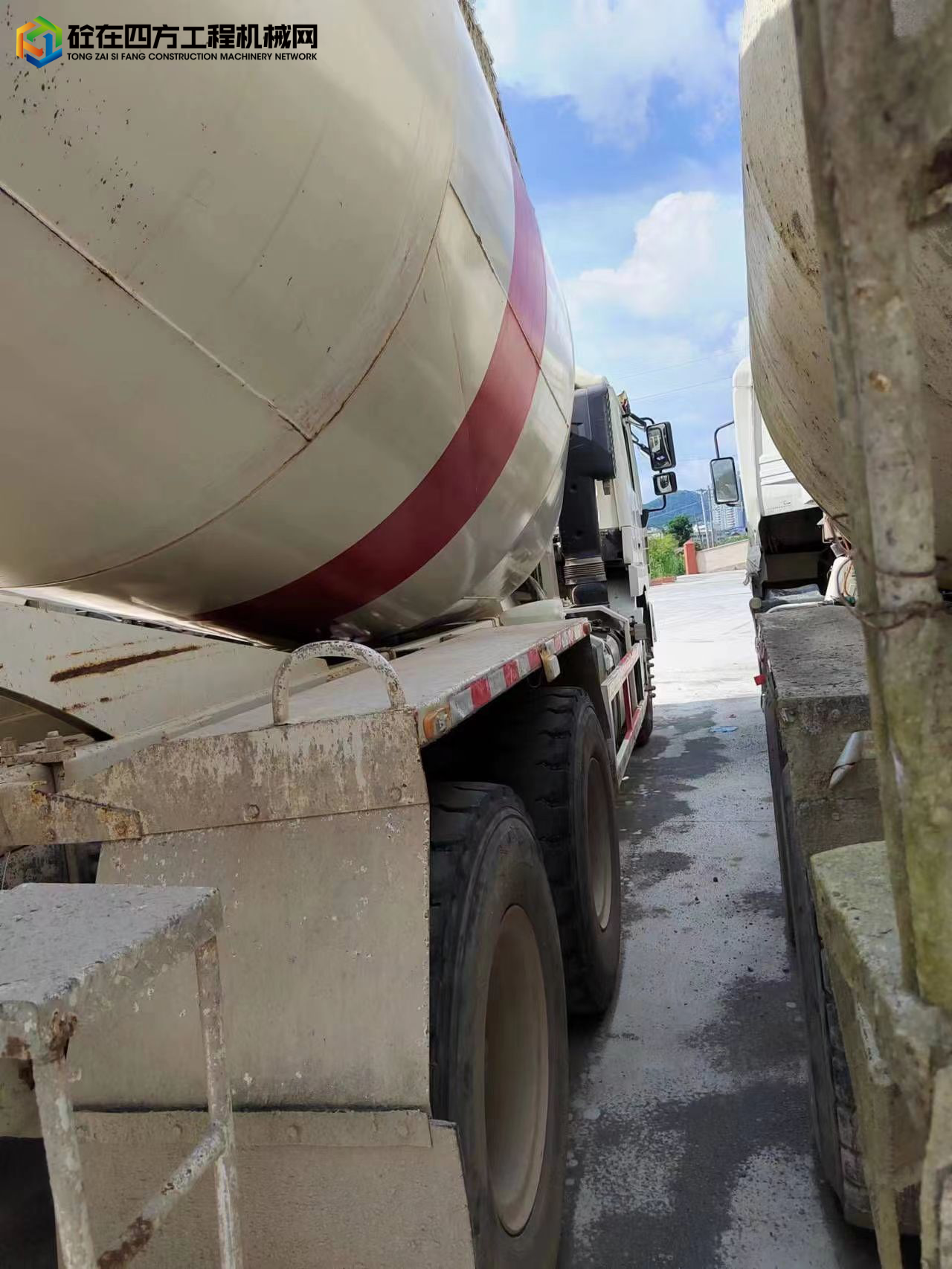 https://images.tongzsf.com/tong/truck_machine/20221010/16343dcfeb2f75.jpg