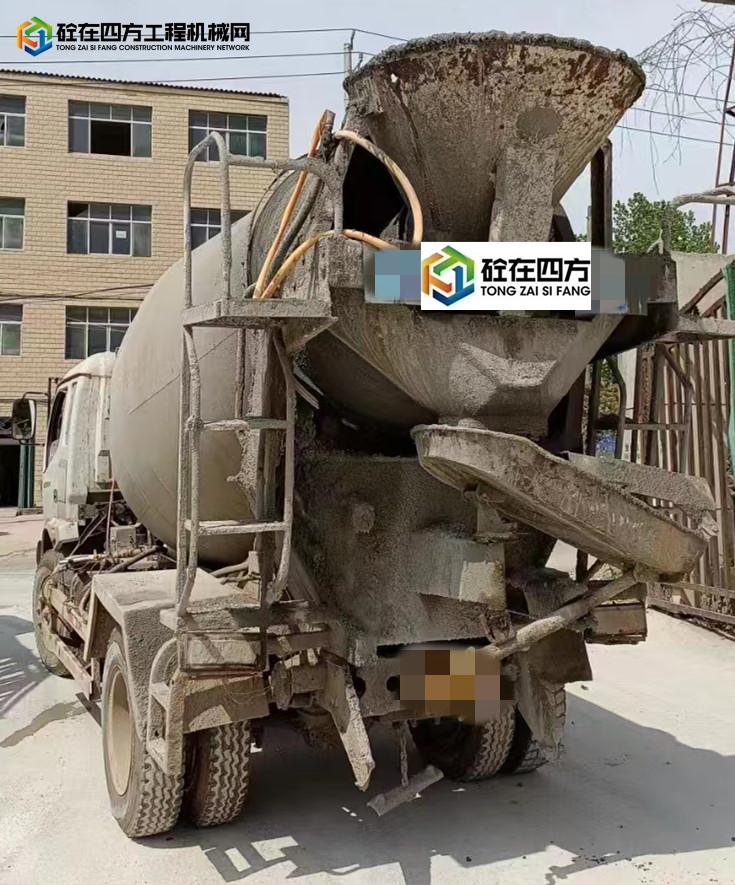 https://images.tongzsf.com/tong/truck_machine/20221010/16343eb915231a.jpg
