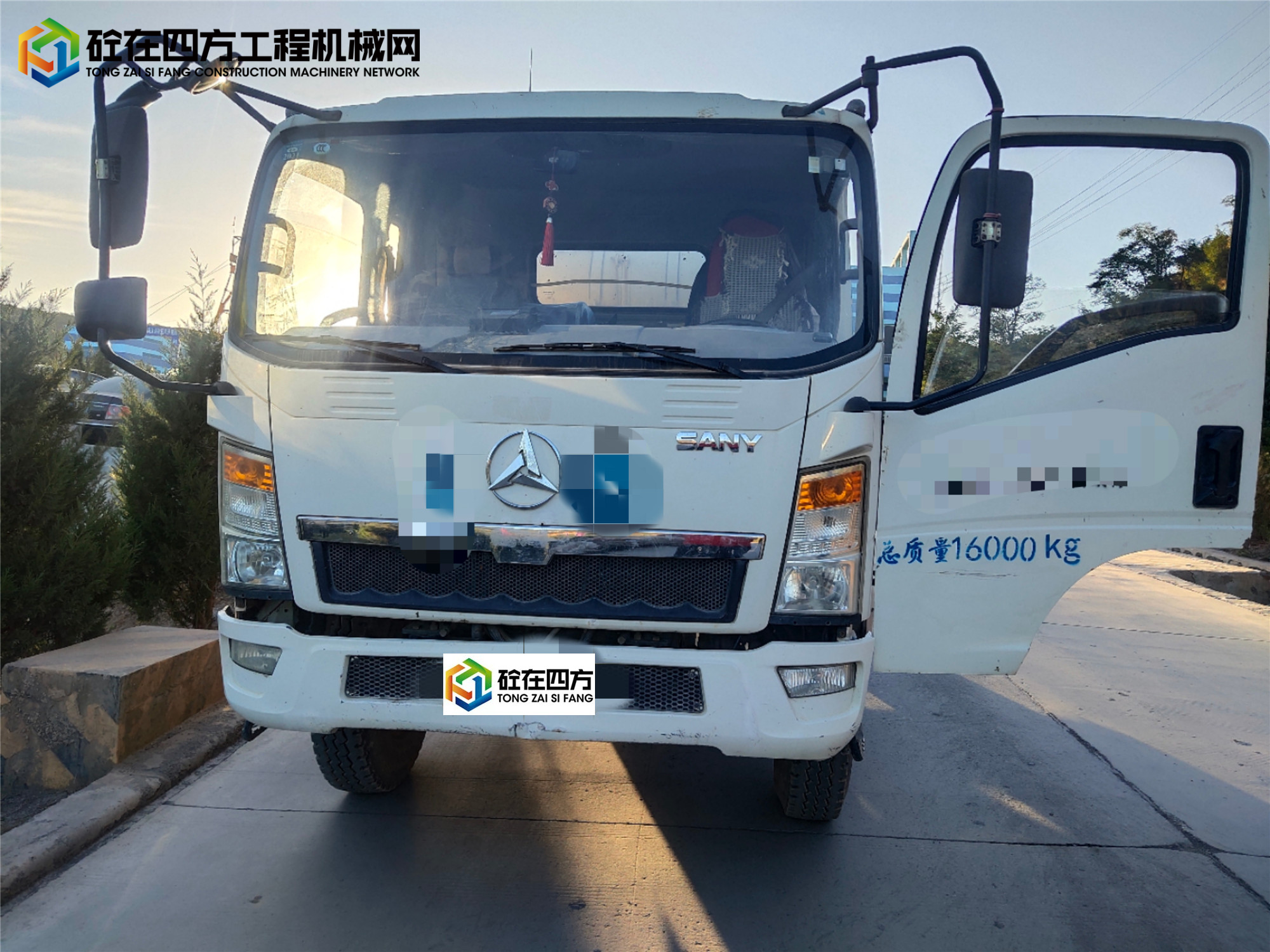 https://images.tongzsf.com/tong/truck_machine/20221011/16344c7c03ce9c.jpg