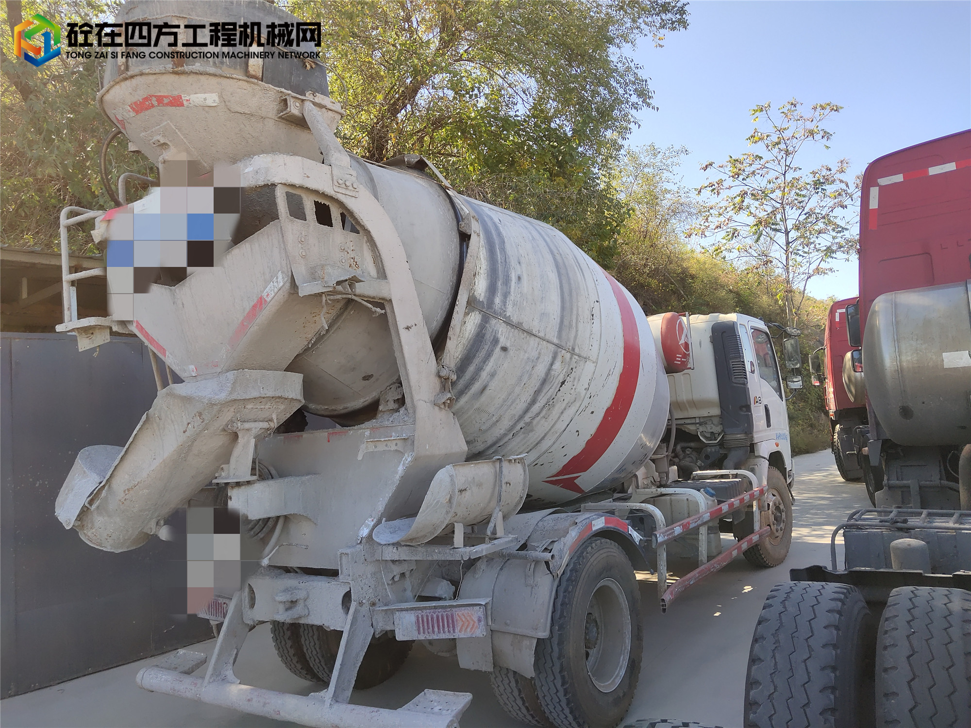 https://images.tongzsf.com/tong/truck_machine/20221011/16344c7cda328c.jpg
