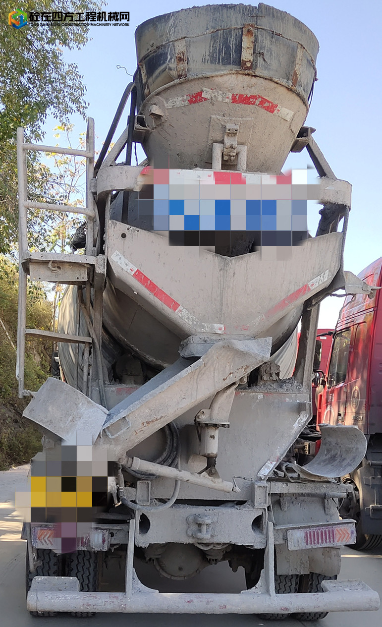 https://images.tongzsf.com/tong/truck_machine/20221011/16344c7cff0dd5.jpg