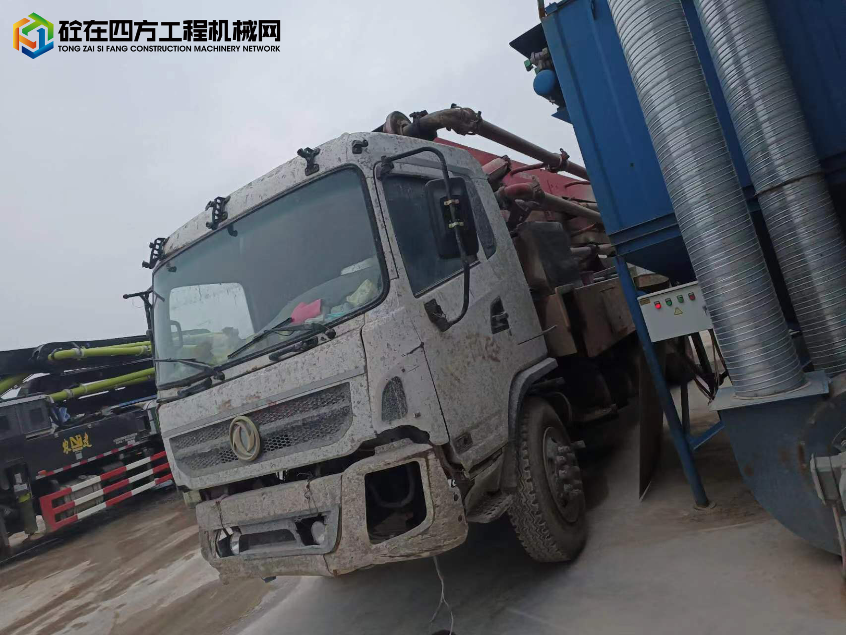 https://images.tongzsf.com/tong/truck_machine/20221011/16344d0959cc5f.jpg