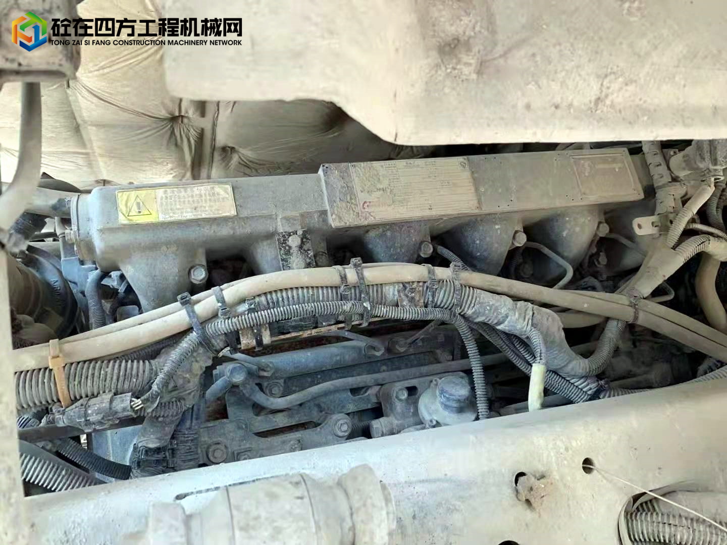 https://images.tongzsf.com/tong/truck_machine/20221011/163451ddb5a0b5.jpg