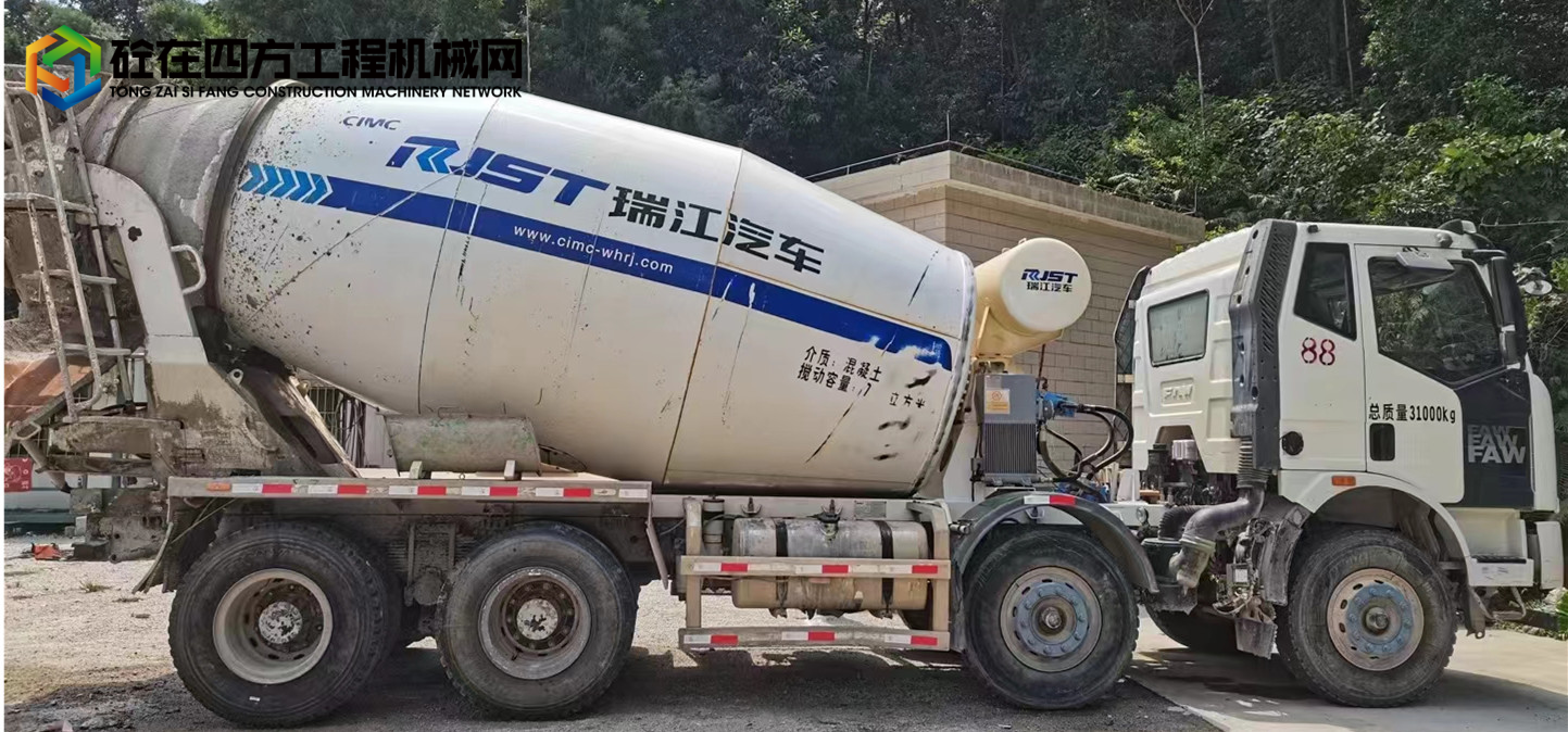 https://images.tongzsf.com/tong/truck_machine/20221011/1634522de98255.jpg