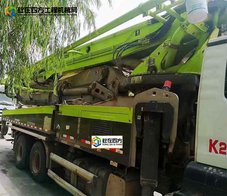 https://images.tongzsf.com/tong/truck_machine/20221011/163452fd91bbfb.jpg