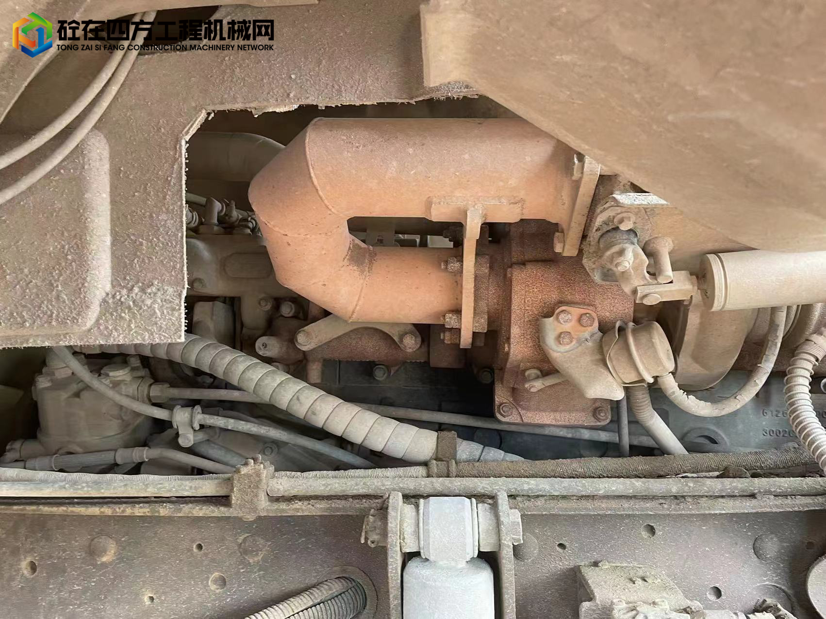 https://images.tongzsf.com/tong/truck_machine/20221012/163461e8242273.jpg