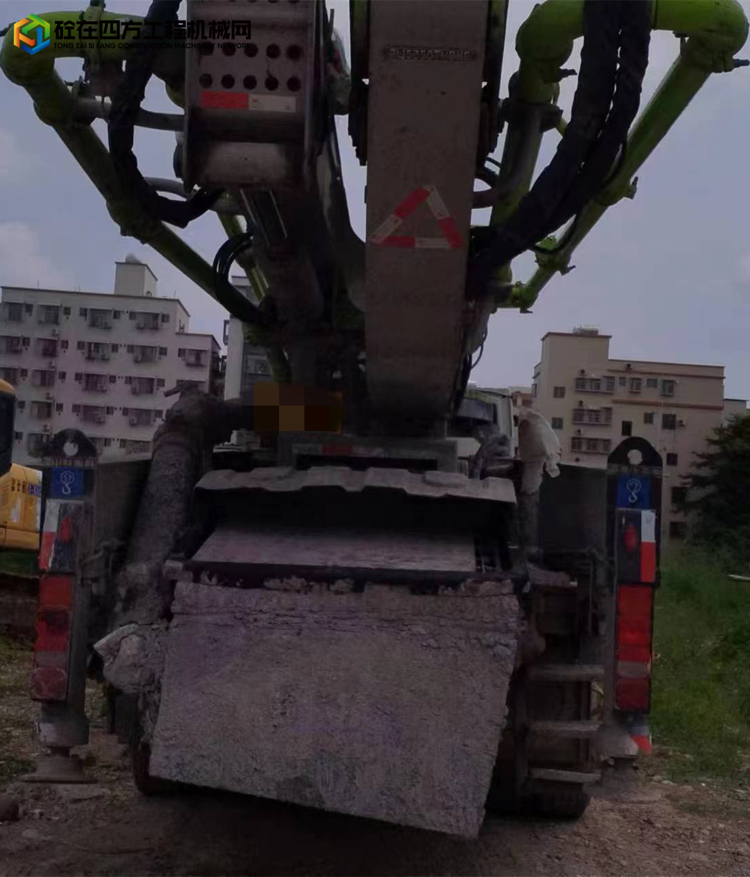 https://images.tongzsf.com/tong/truck_machine/20221012/163461f7b09960.jpg