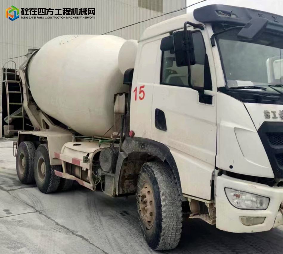 https://images.tongzsf.com/tong/truck_machine/20221012/163468438aa39e.jpg