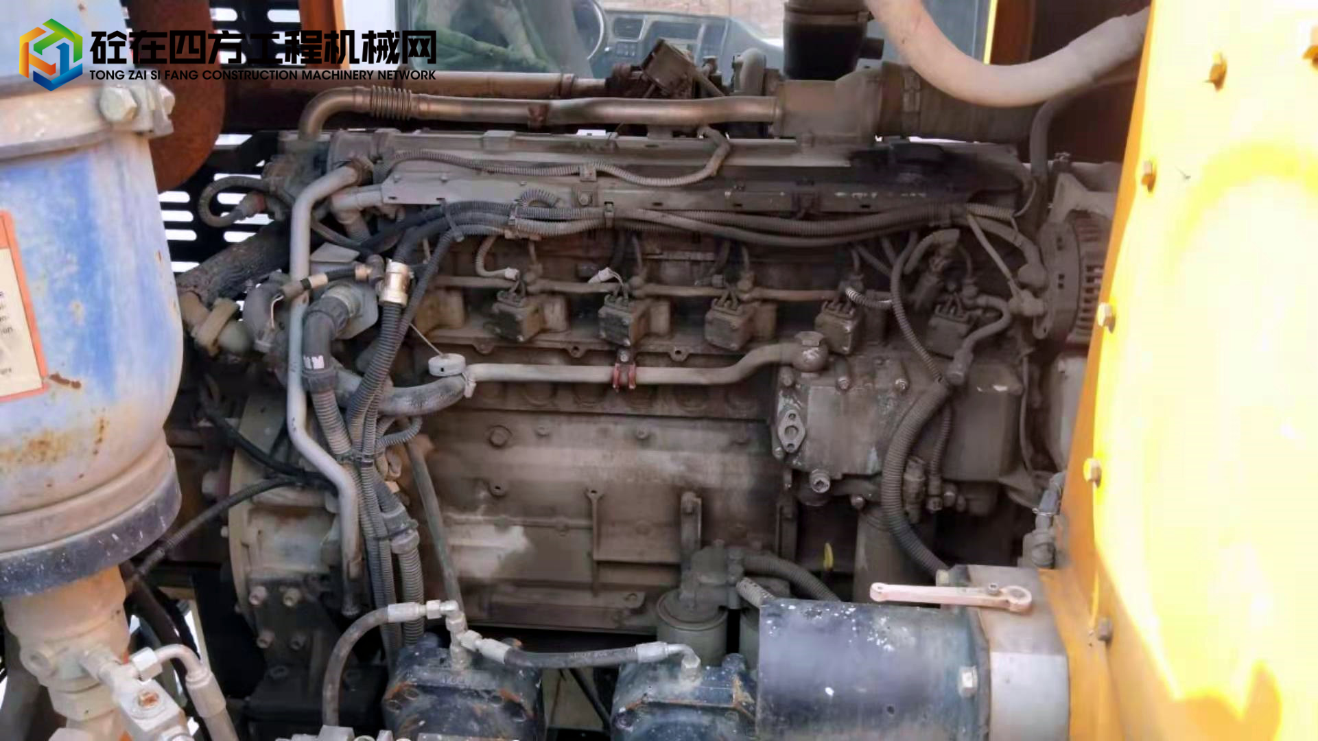 https://images.tongzsf.com/tong/truck_machine/20221013/16347842b09cbb.jpg