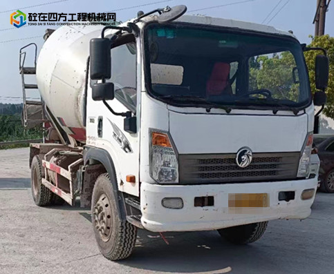 https://images.tongzsf.com/tong/truck_machine/20221013/16347b0abb415e.jpg