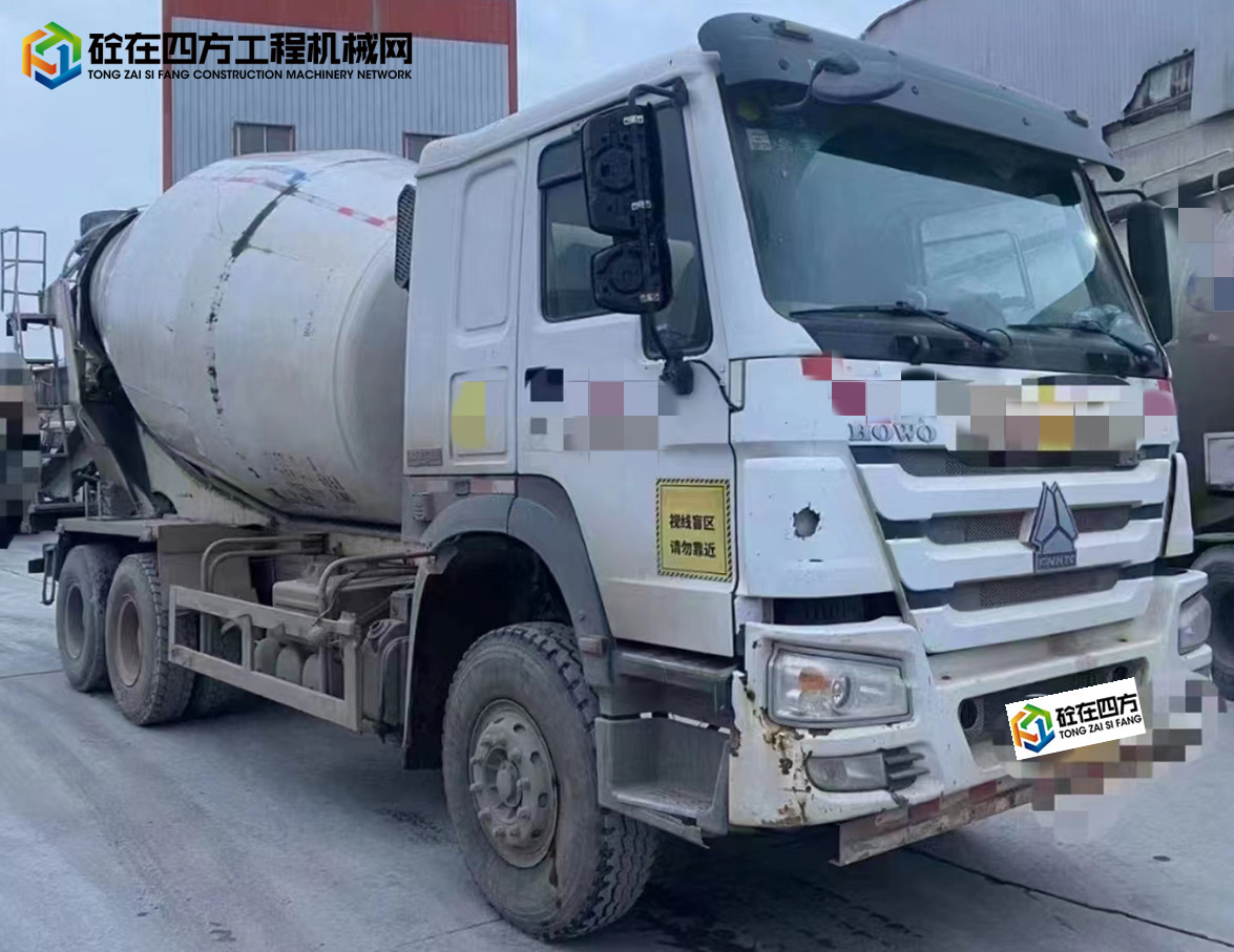 https://images.tongzsf.com/tong/truck_machine/20221013/16347bd33cdbef.jpg