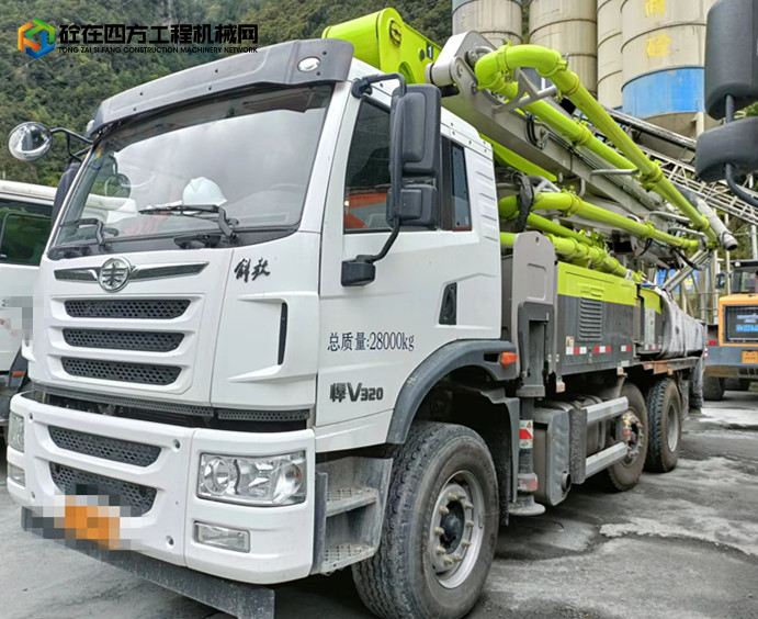 https://images.tongzsf.com/tong/truck_machine/20221013/16347d15d81c40.jpg