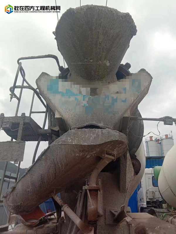 https://images.tongzsf.com/tong/truck_machine/20221013/16347d4d5d4186.jpg