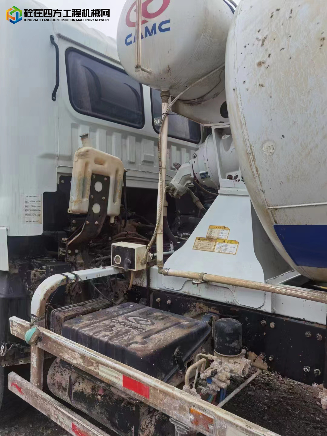 https://images.tongzsf.com/tong/truck_machine/20221013/16347d6d25df33.jpg