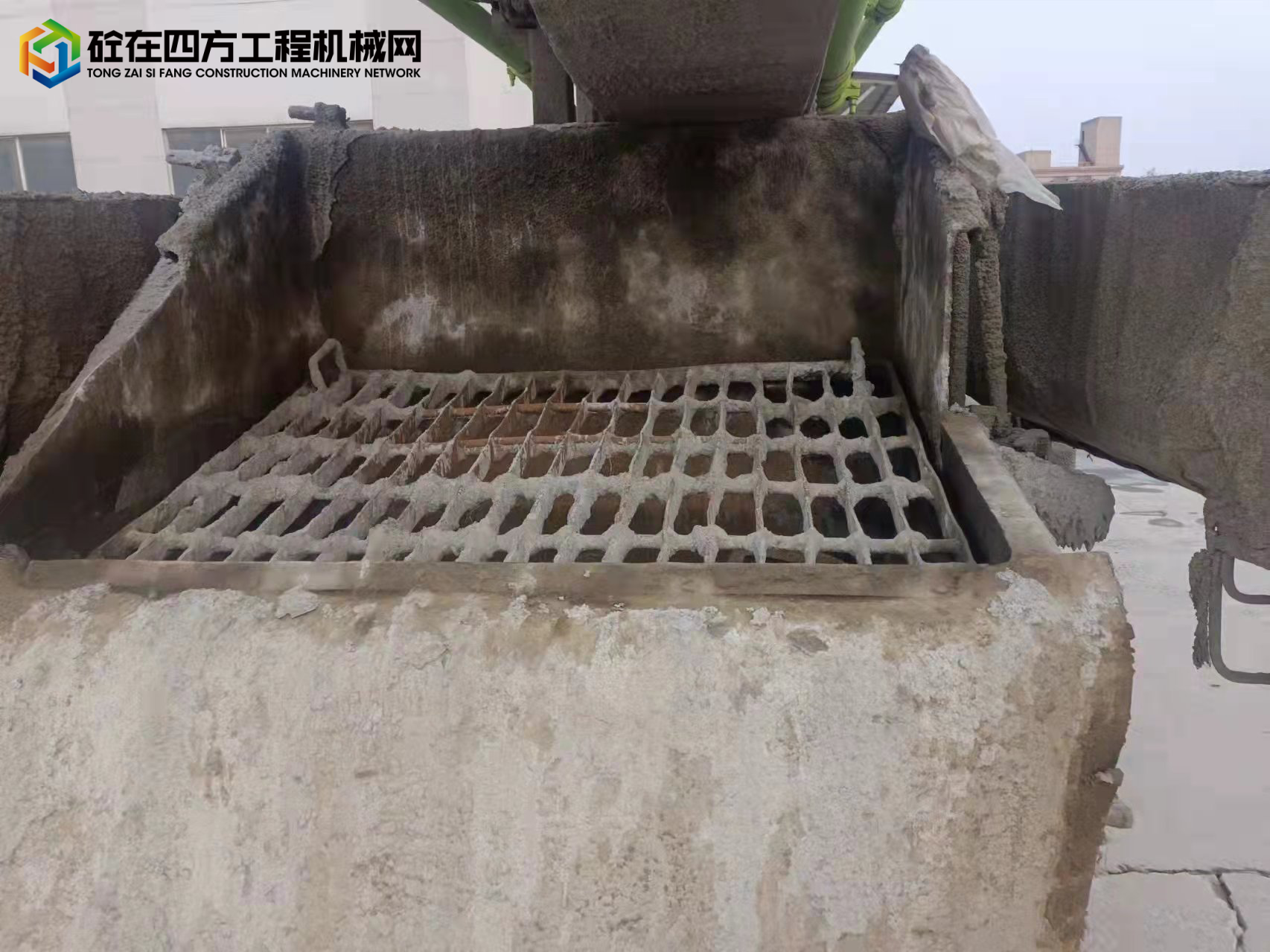https://images.tongzsf.com/tong/truck_machine/20221014/16348f920da10b.jpg