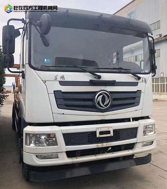 https://images.tongzsf.com/tong/truck_machine/20221017/1634cc5f99e742.jpg
