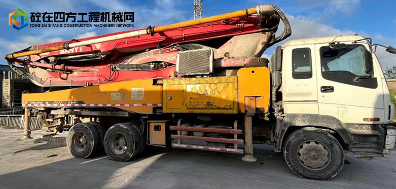 https://images.tongzsf.com/tong/truck_machine/20221017/1634cee7b18d33.jpg