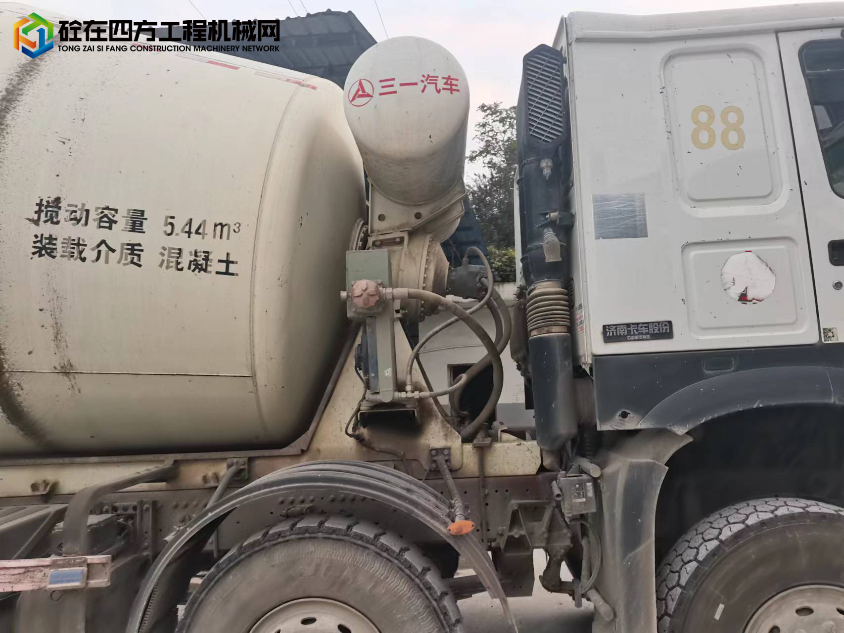 https://images.tongzsf.com/tong/truck_machine/20221017/1634d0224bbe98.jpg