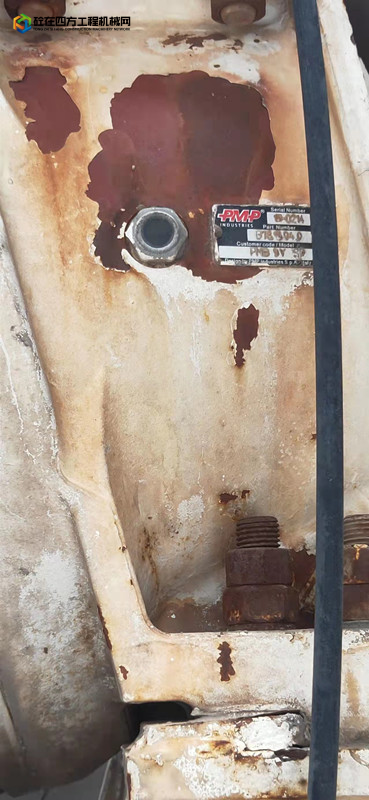 https://images.tongzsf.com/tong/truck_machine/20221017/1634d13bba4497.jpg