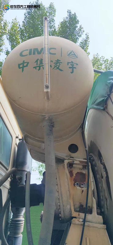 https://images.tongzsf.com/tong/truck_machine/20221017/1634d13bc5f989.jpg