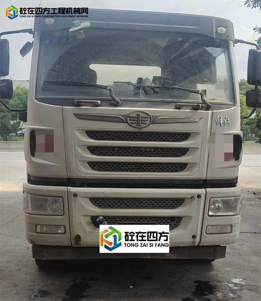 https://images.tongzsf.com/tong/truck_machine/20221017/1634d18bb03bd7.jpg