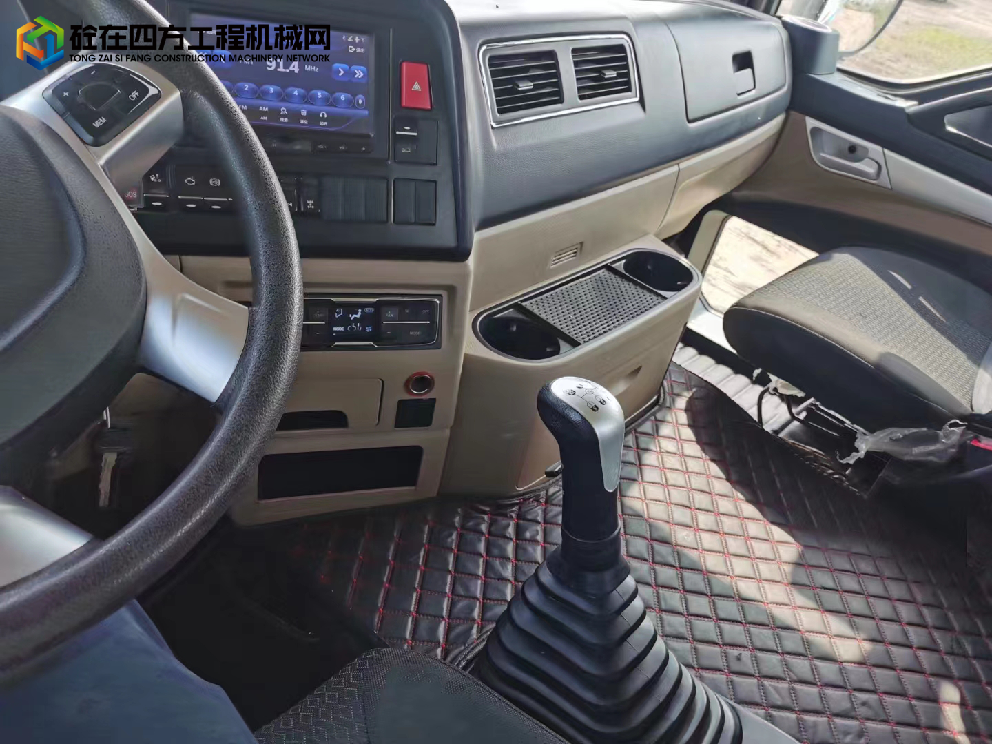 https://images.tongzsf.com/tong/truck_machine/20221018/1634e5473d56c2.jpg