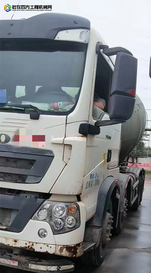 https://images.tongzsf.com/tong/truck_machine/20221018/1634e56337e2b3.jpg