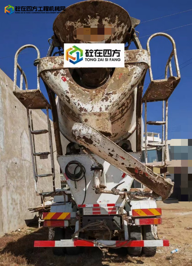 https://images.tongzsf.com/tong/truck_machine/20221018/1634e564ab4420.jpg