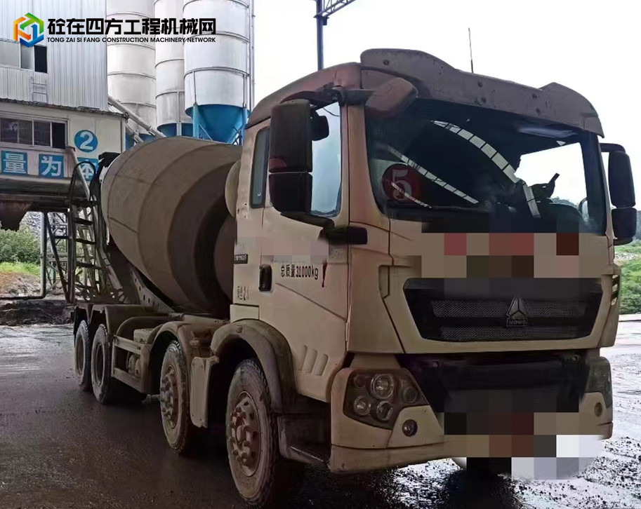https://images.tongzsf.com/tong/truck_machine/20221018/1634e64de393e8.jpg