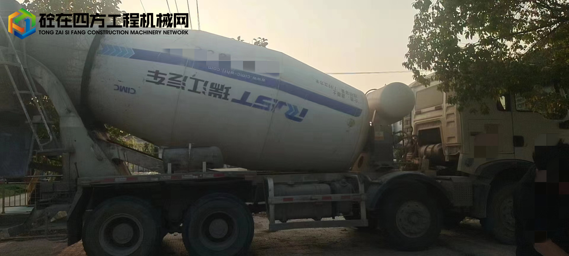 https://images.tongzsf.com/tong/truck_machine/20221018/1634e6e8e2d1af.jpg