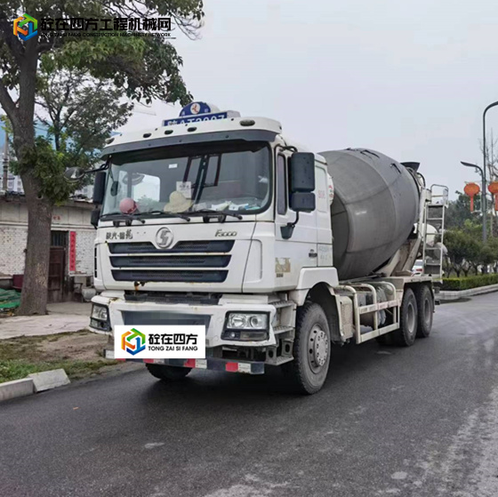 https://images.tongzsf.com/tong/truck_machine/20221019/1634f92a937ac0.jpg