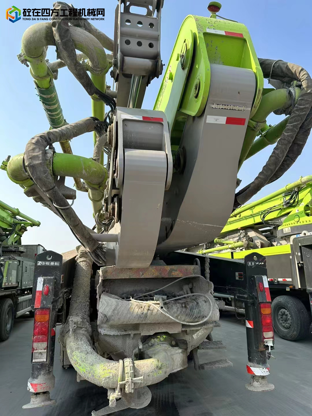 https://images.tongzsf.com/tong/truck_machine/20221019/1634fbef38a3f4.jpg