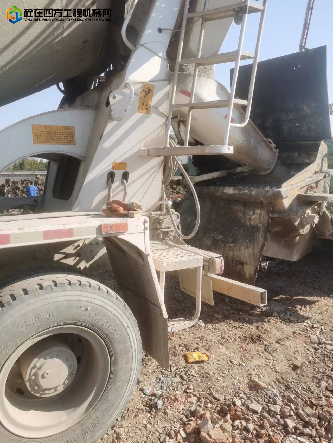 https://images.tongzsf.com/tong/truck_machine/20221020/16350f9397b514.jpg