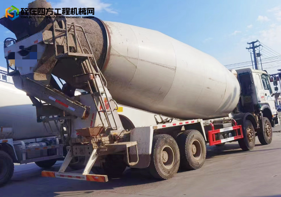 https://images.tongzsf.com/tong/truck_machine/20221020/1635102be2e81b.jpg