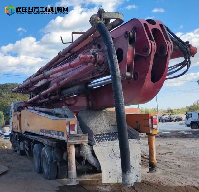 https://images.tongzsf.com/tong/truck_machine/20221020/163510eebd1ef6.jpg