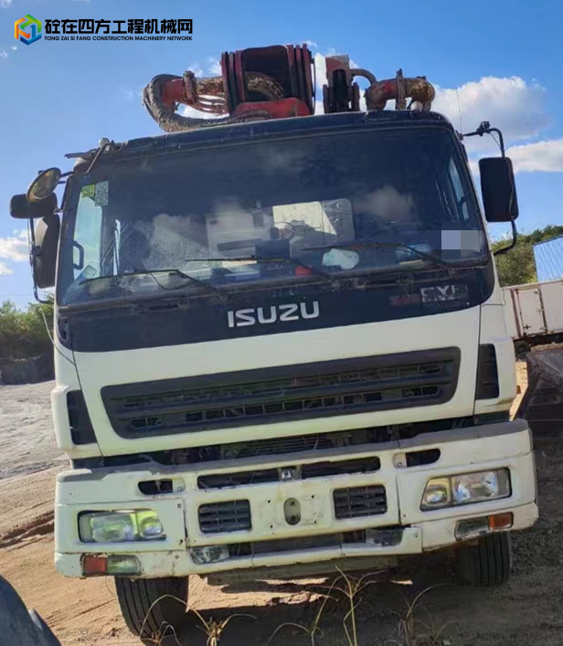 https://images.tongzsf.com/tong/truck_machine/20221020/163510eec30553.jpg