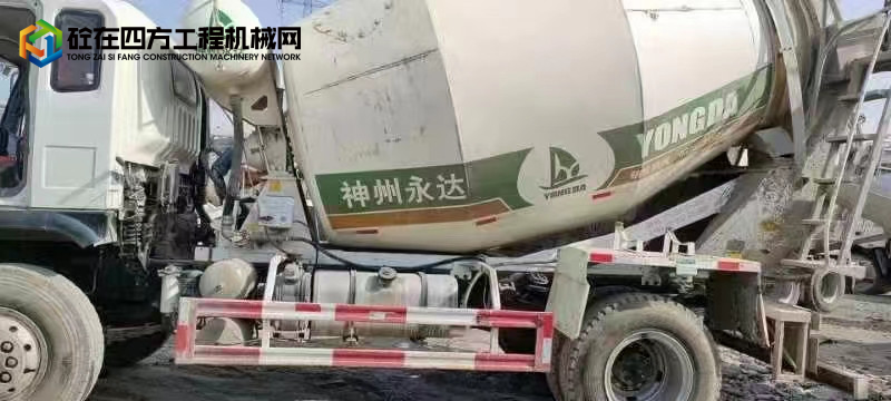 https://images.tongzsf.com/tong/truck_machine/20221020/1635111087eea2.jpg