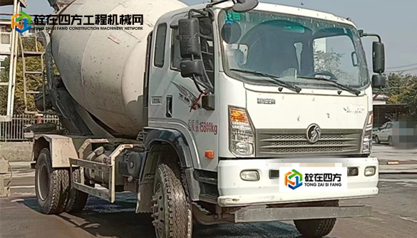 https://images.tongzsf.com/tong/truck_machine/20221021/16352160d825be.jpg