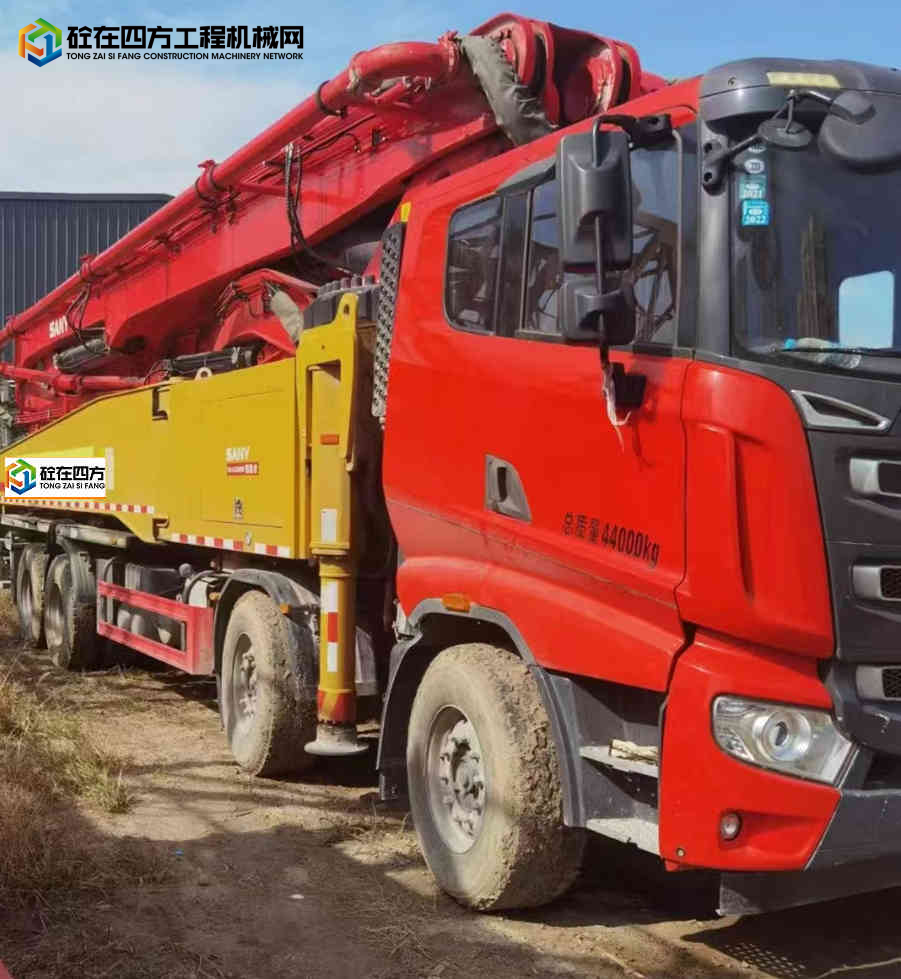 https://images.tongzsf.com/tong/truck_machine/20221021/16352452aef532.jpg