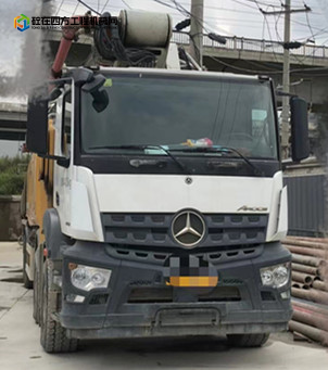 https://images.tongzsf.com/tong/truck_machine/20221021/16352548f39b62.jpg